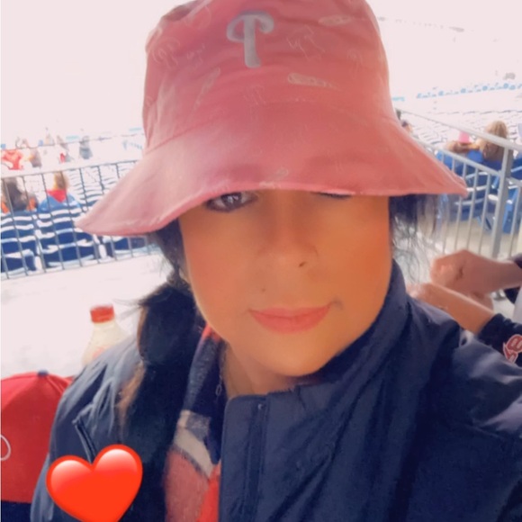 Meet your Posher, Lissette - Picture 1 of 1